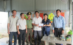 Sớm ổn định kinh doanh cho tiểu thương chợ trung tâm huyện Ea Súp