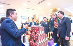 Toàn tỉnh có 1.659 sản phẩm được đưa lên sàn thương mại điện tử