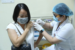 Dịch Covid-19: Dự kiến thay đổi về cách ly, điều trị