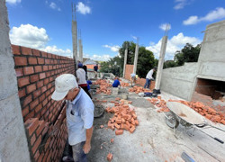 Khó khăn "bủa vây" ngành xây dựng