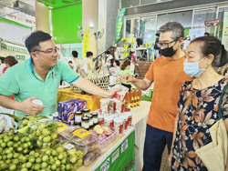 Từ "gỏi gà măng cụt" đến đầu ra cho nông sản