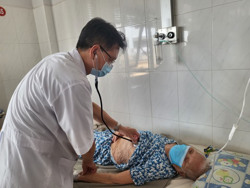 COVID-19 tăng nhanh trở lại