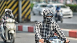 Nhiều khu vực ngày nắng nóng, đêm có mưa rào