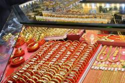 Giá vàng hôm nay 31-5: Vàng SJC lại vượt mốc 67 triệu đồng/lượng