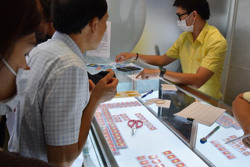 Giá vàng hôm nay 5-5: Đảo chiều đi xuống