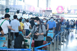 Bỏ trần giá vé máy bay: Thời điểm nào thích hợp?