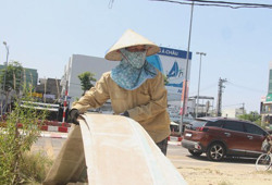 Ngày 1/ 6, nắng nóng tiếp tục gay gắt ở miền Bắc