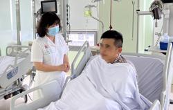 Cẩn trọng khi ngủ trong ô tô tránh nóng