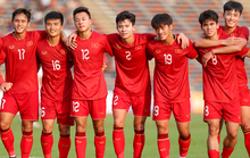 Tuyển U23 Việt Nam đón thêm "tân binh" Việt kiều