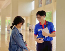 Tiếp sức sĩ tử mùa thi