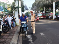 Chủ động biện pháp bảo đảm an toàn giao thông trong kỳ thi