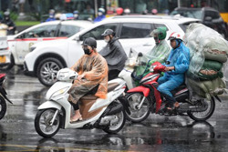 Ngày 6/6, mưa dông diện rộng trên cả nước, có nơi mưa rất lớn