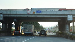 Xe được giãn chu kỳ đăng kiểm: 2 phương án nộp phí bảo trì đường bộ