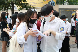 Đăng ký nguyện vọng xét tuyển: ‘Đừng bỏ trứng một giỏ’