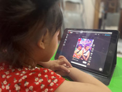 Bảo vệ trẻ em trên môi trường mạng