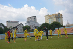 Giải hạng Nhì quốc gia 2023: Lâm Đồng thu hẹp cách biệt với đội nhất bảng Đắk Lắk