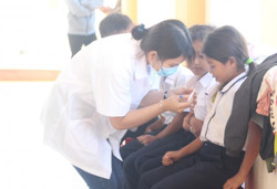 Tổ chức mua vắc xin tiêm chủng mở rộng theo đúng quy định, đảm bảo tiết kiệm, hiệu quả, kịp thời và an toàn