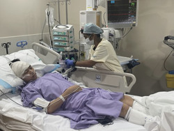 Cậu sinh viên mắc bệnh hiểm nghèo cần được giúp đỡ