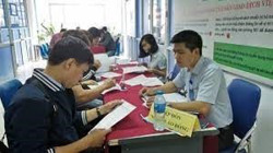 Giảm áp lực cho thị trường lao động