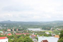 Chuyện tình bên hồ Ea H’Leo