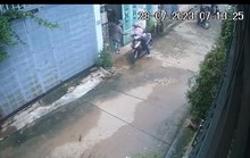 CLIP: Xác minh việc người phụ nữ "bị thôi miên lấy sạch tiền tiết kiệm"