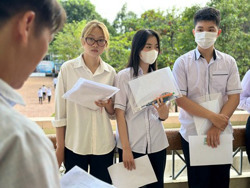 Đắk Lắk: Đề xuất bố trí kinh phí để mở thêm lớp 10 hệ GDTX