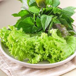 Cẩn thận với… rau sống