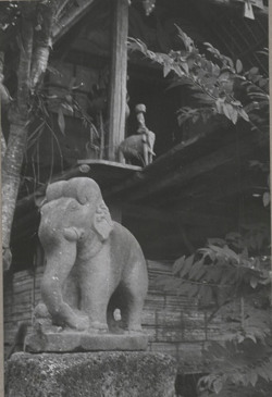 Dấu tích văn hóa Champa ở Tây Nguyên qua ảnh tư liệu