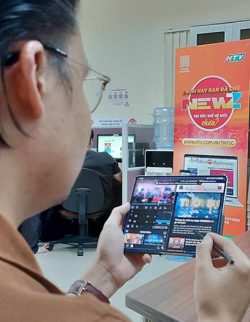 Thị trường smartphone gập khởi sắc