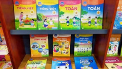 Chống thao túng giá sách giáo khoa