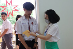 Rà soát học sinh trúng tuyển lớp 10