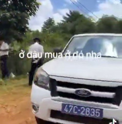 Chấn chỉnh cán bộ phát ngôn không đúng với người thu mua sầu riêng