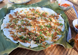 Ăn bánh đúc củ trút, nhớ cha mẹ