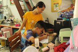 Đau đầu khi con tựu trường