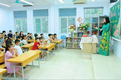 Bớt 'làm khó' giáo viên