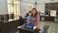 Chiêu bài của 1 nhóm phụ nữ ở Đắk Lắk