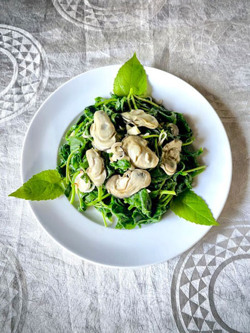 Rau bui, món ngon "bẻ rổ"