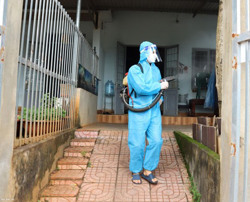 Đảm bảo đủ nhu cầu về hóa chất, sinh phẩm, vật tư, thiết bị cho công tác phòng, chống dịch bệnh