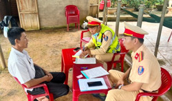 Huyện Ea Kar: Phát hiện 4 lái xe mô tô dương tính với chất ma túy