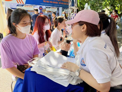 Không tăng học phí: Tìm giải pháp gỡ khó cho các trường