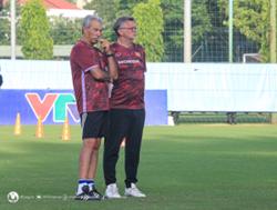 Bóng đá Việt Nam: Làm sao để giành tấm vé dự World Cup?