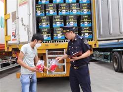 Hoạt động xuất khẩu nông sản tại các cửa khẩu vẫn diễn ra bình thường