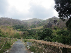 Khám phá Ngọa Long Sơn