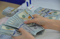 Tỉ giá USD/VNĐ lại tăng nóng
