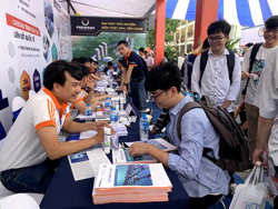 Chờ quy định mới, trường đại học có tăng học phí trong năm 2023?