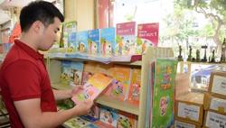 Đề nghị giao Bộ GDĐT biên soạn một bộ sách giáo khoa