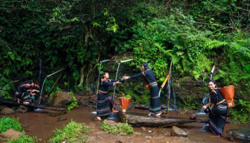 Không gian văn hóa buôn làng trong đời sống đương đại