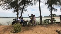 Ngắm cảnh hồ Ea Uy và Thiền viện Trúc Lâm Từ Giác