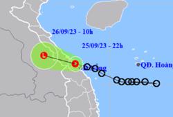Áp thấp nhiệt đới áp sát Quảng Trị-Đà Nẵng, mưa rất to