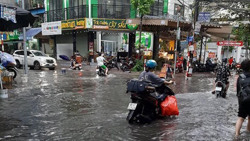 Ngày 9/9, mưa diện rộng cả ba miền, nhiều nơi mưa rất to